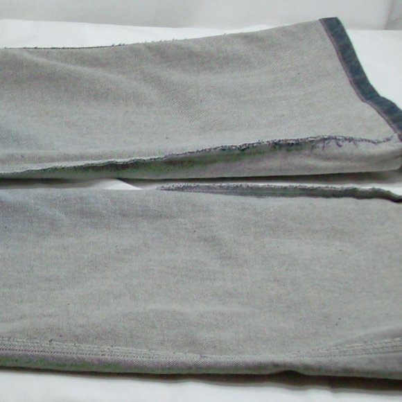 Burberry Jean with Nova Check leg trim.  Size 10.  Never worn, tags attached - Picture 10 of 10